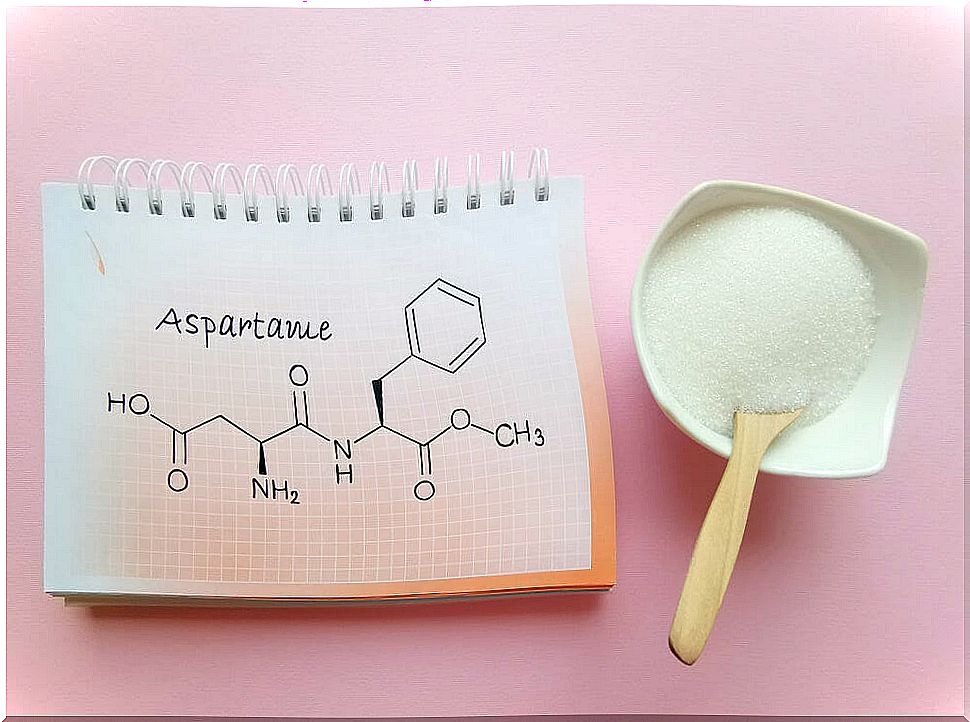 Chemical formula of the set aside, contraindicated for phenylketonuria.