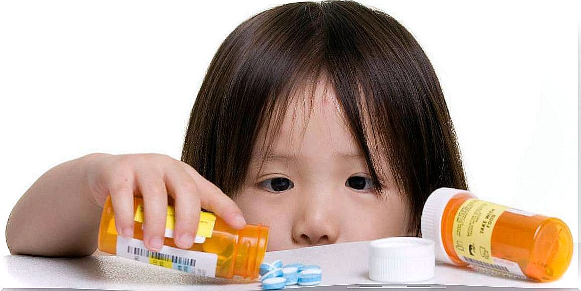 Dangers of leaving medicines within the reach of children