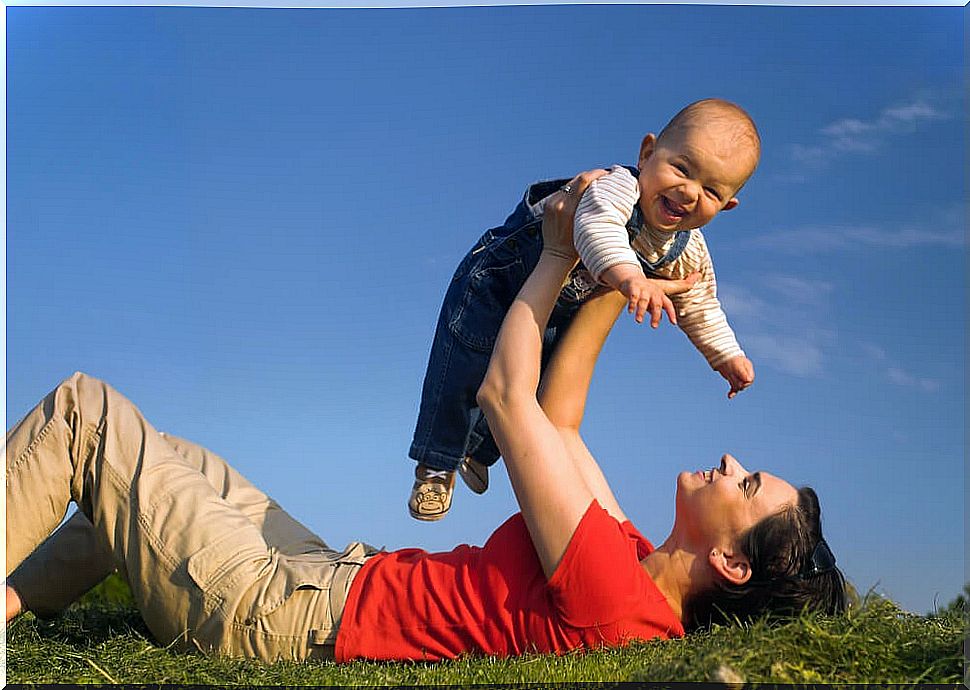 The phases of the attachment bond